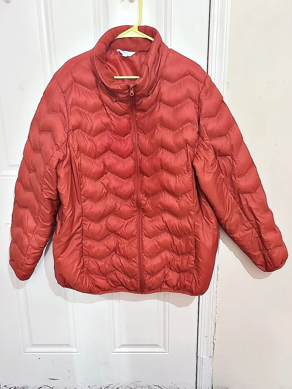 Plus Size Women's Time And Tru Quilted Puffer Jacket Red